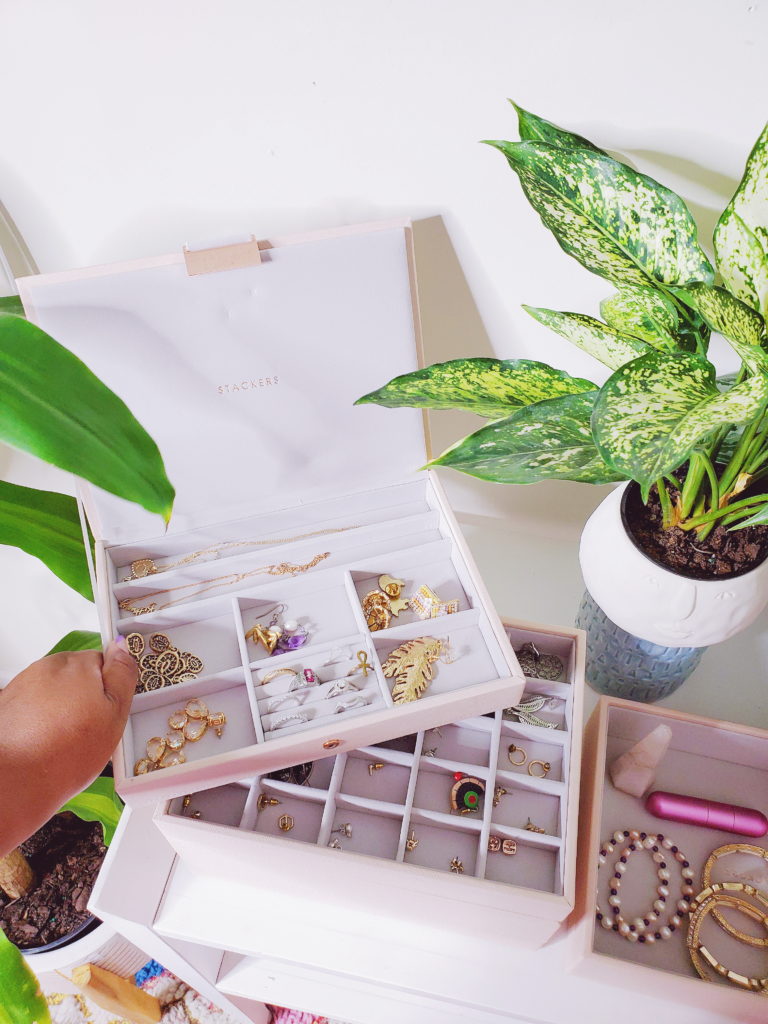 jewelry organization