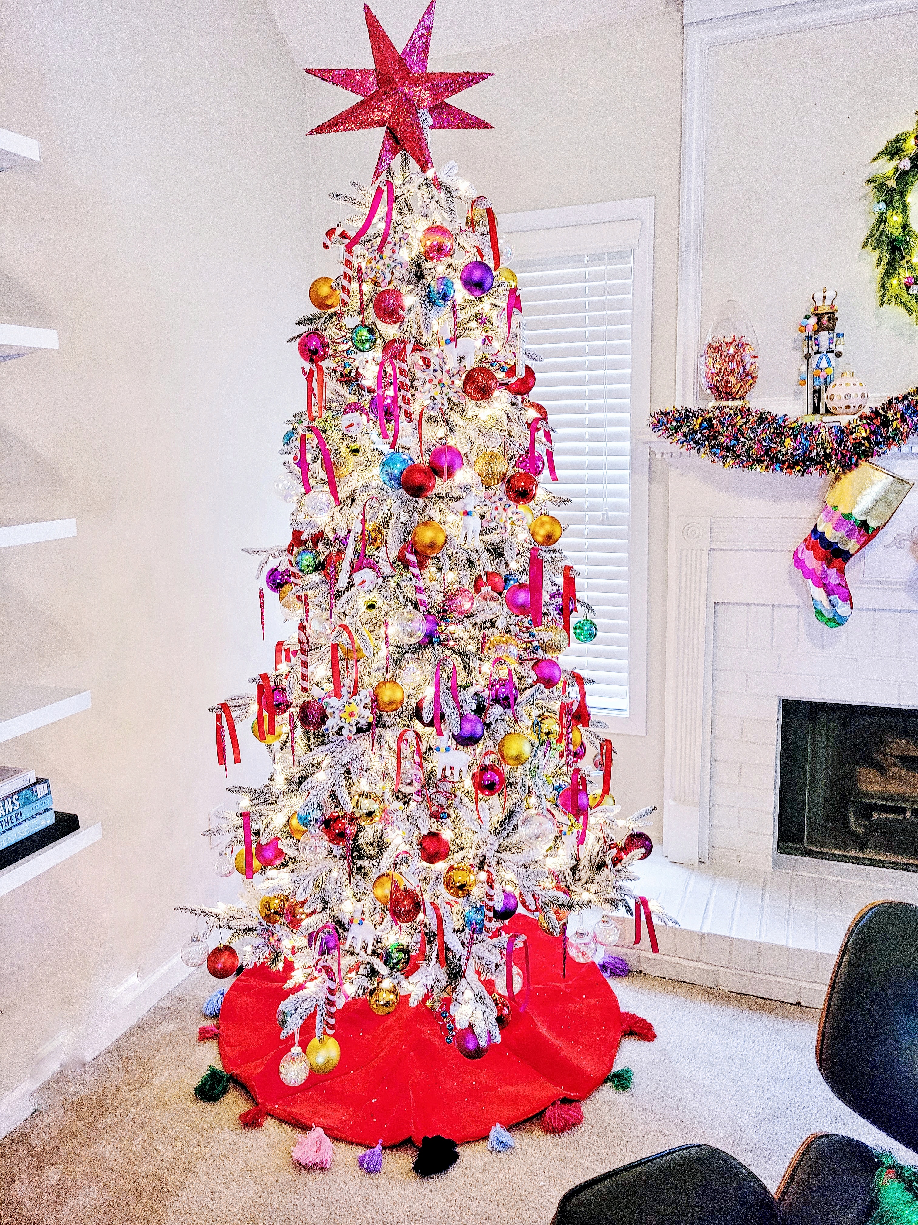 Christmas tree colorful 2021