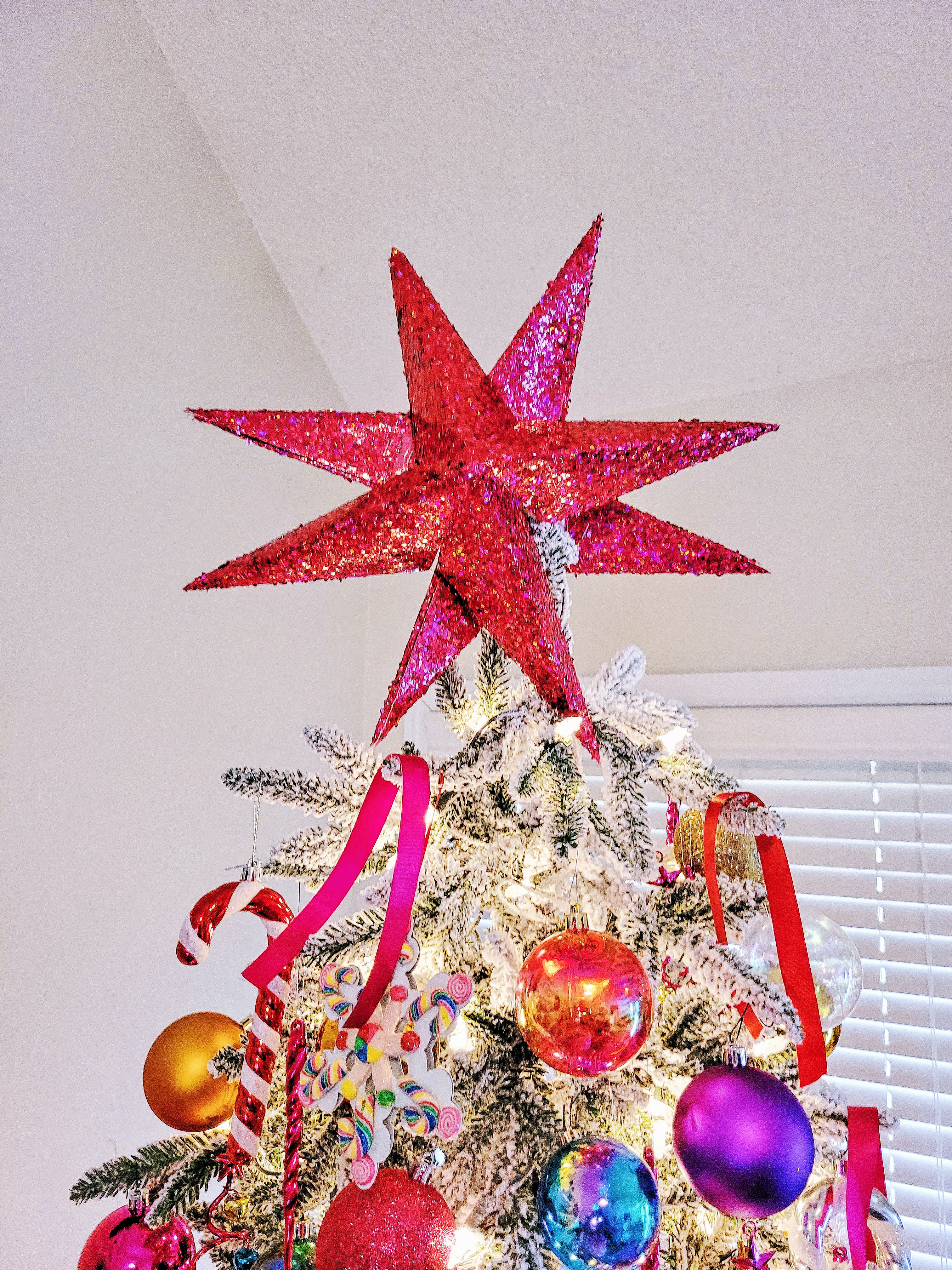 DIY paper star Christmas tree